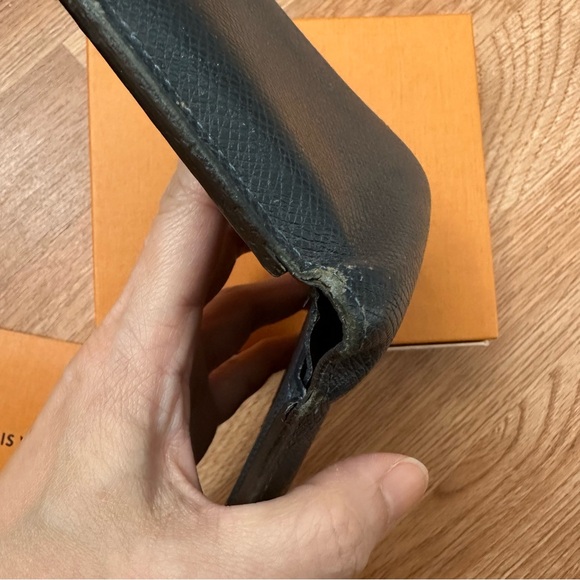 Louis Vuitton wallet in dark blue - Picture 5 of 9